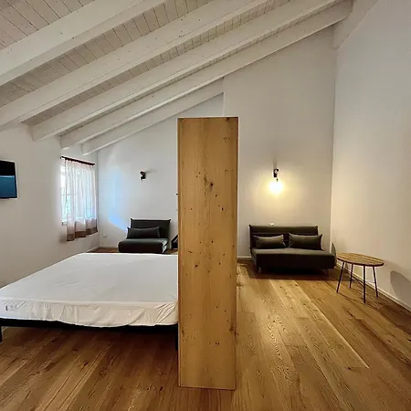 Piccolo Maso Alvento Bed & Breakfast